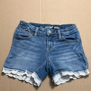 Cat & Jack kids Jean shorts medium
